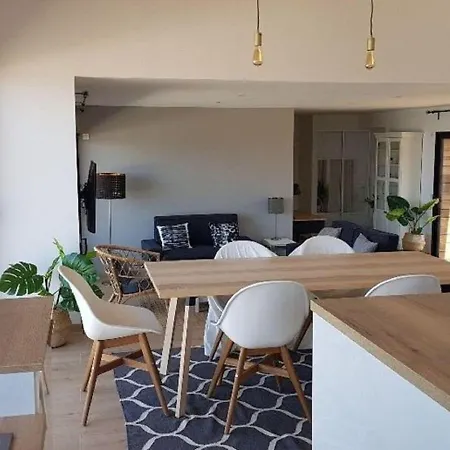Appealing Holiday Home In Pietrosella With Private Pool Semesterbostad Pietrosella